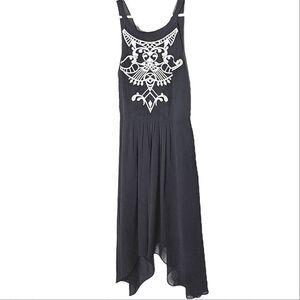 Embroidered Black & White Sleeveless Sheer V Back Dress Size M